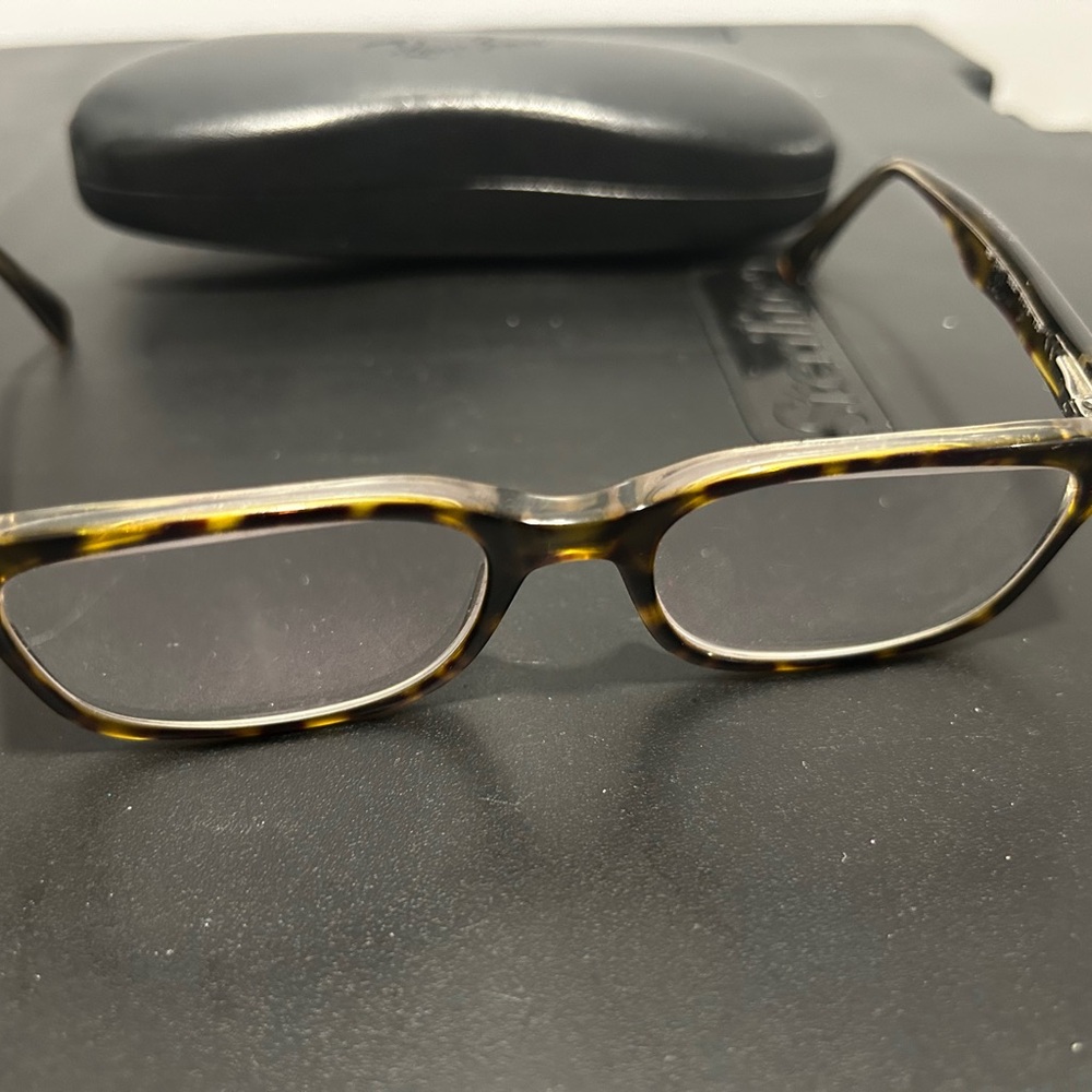 Ray-Ban Tortoise Shell Glasses - Picture 10 of 12